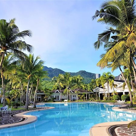 Chateau Bleu Resort Calamba  Exterior foto